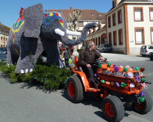 carnaval 01 avril 2012 (2).jpg
